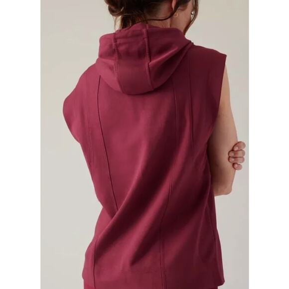 Athleta Sundown Sweatshirt Tank WMNS S Berry Hooded Drawstring Pullover Athletic - Picture 3 of 10